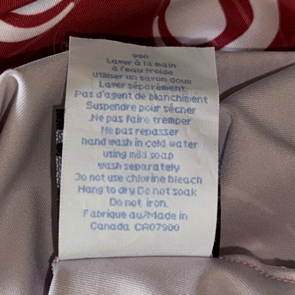 Louis Garneau Women’s Cycling Adjustable Strap Tank with Back Pocket Size Med - Picture 3 of 9